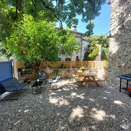 Le Du Marronnier